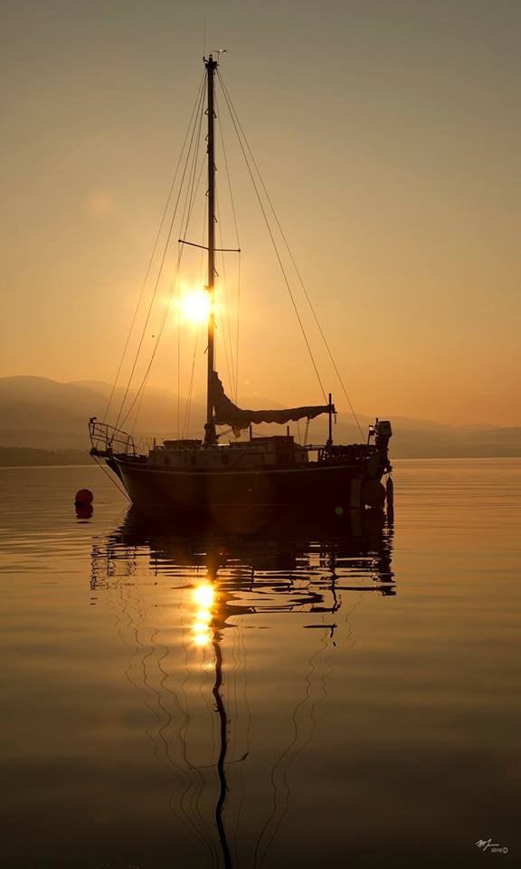 Sunset Sail Deep Bay BC — Martin Kaspers